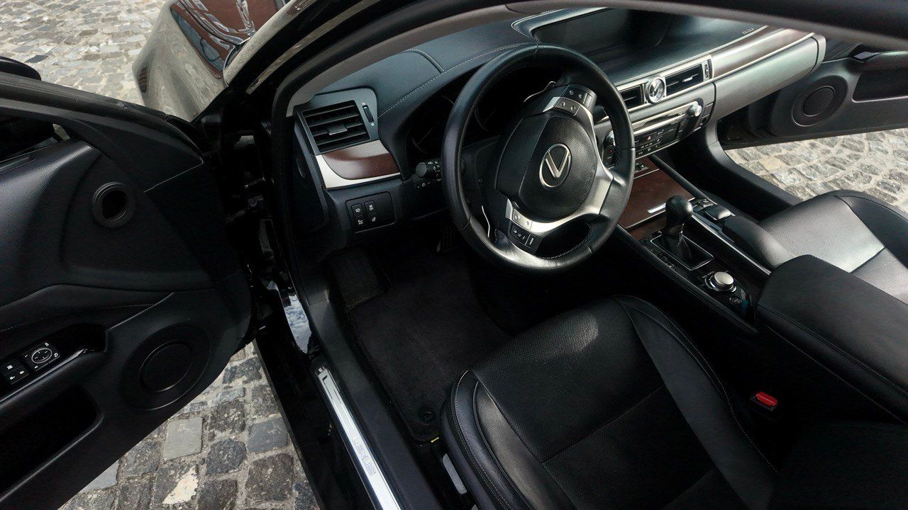 Lexus GS - фото 14