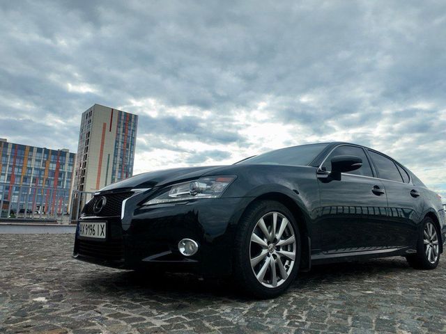 Lexus GS - зображення 1
