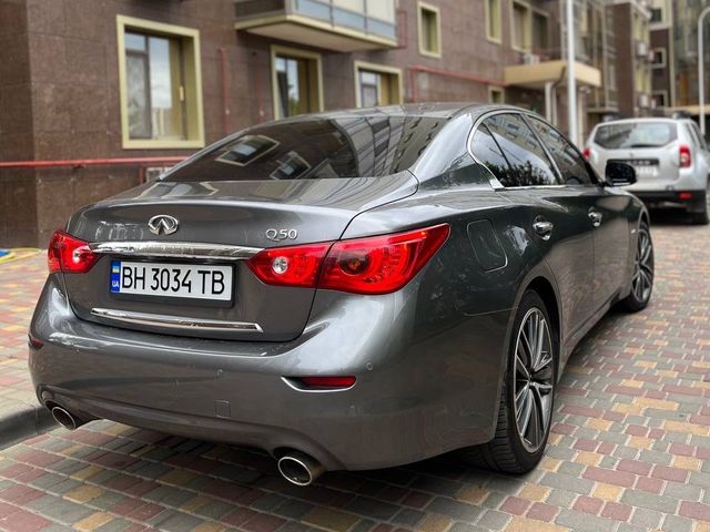 Infiniti Q50 - фото 2