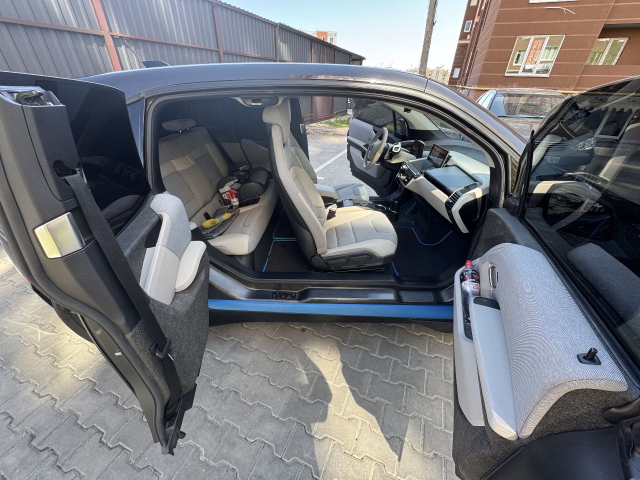BMW i3 - фото 23