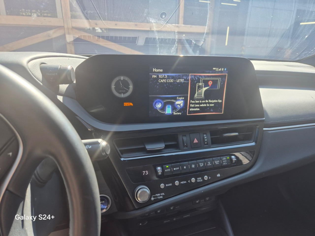 Lexus ES - фото 13