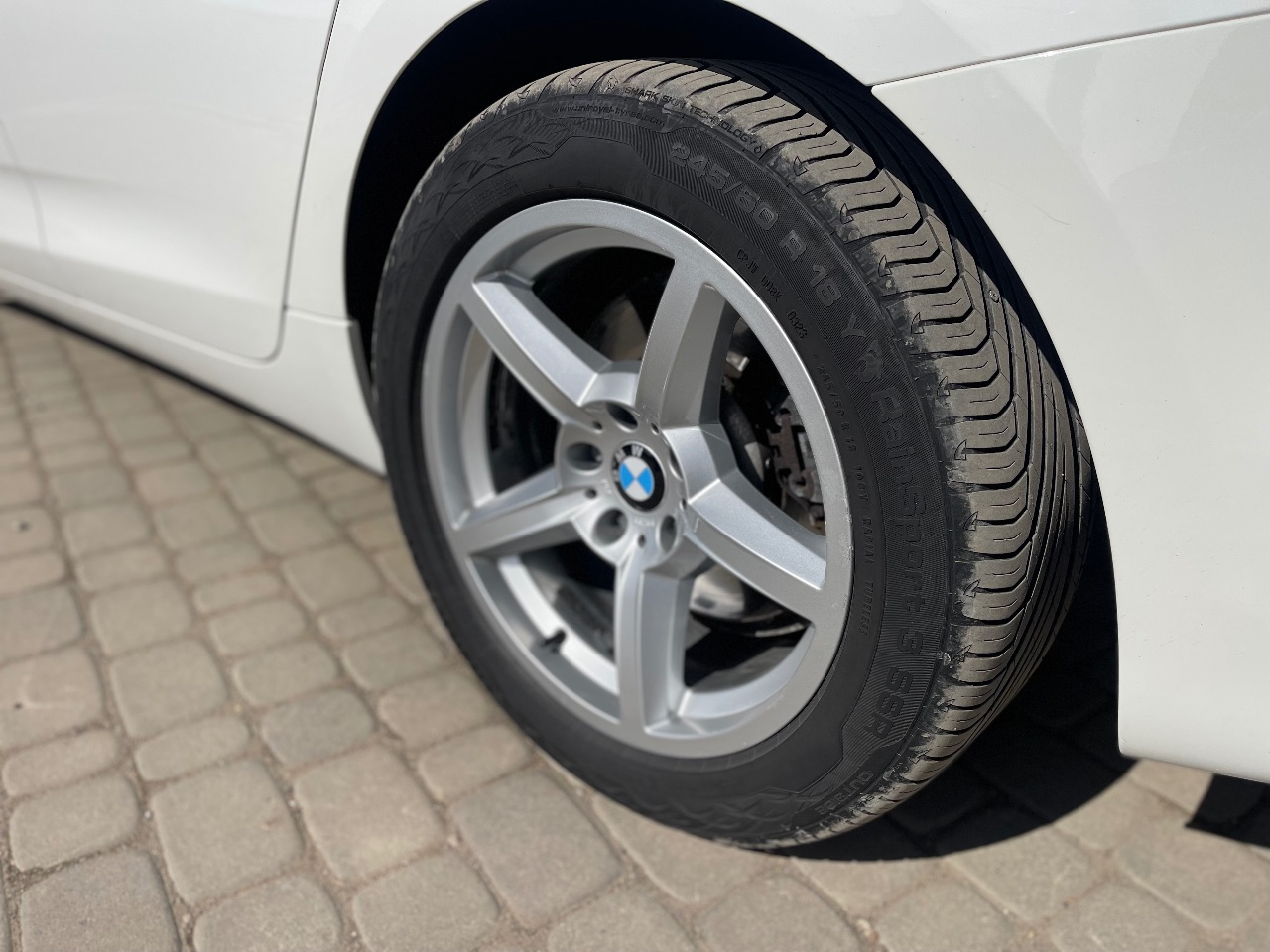 BMW 5 серії - фото 12