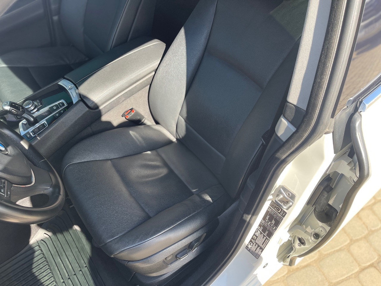 BMW 5 серії - фото 15