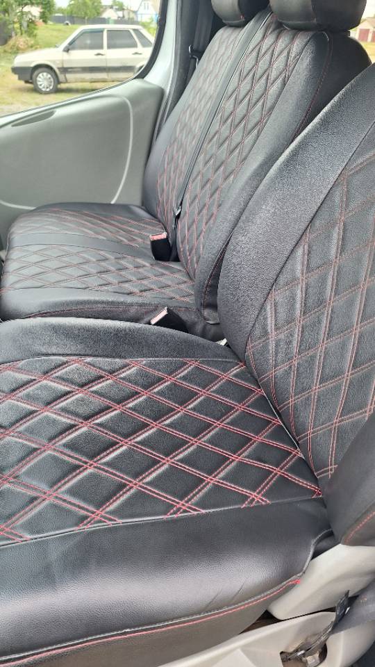 Renault Trafic - фото 13