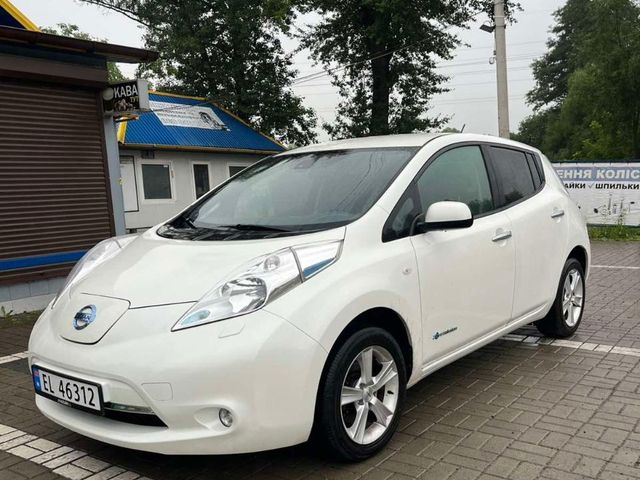Nissan Leaf - фото 1
