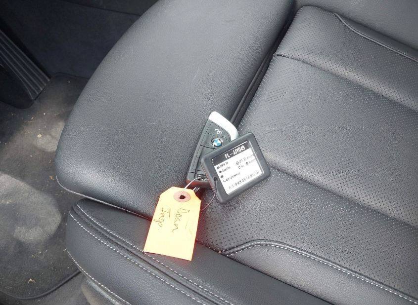 BMW X4 - фото 11