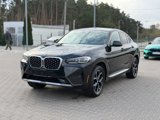 BMW X4 - фото 1