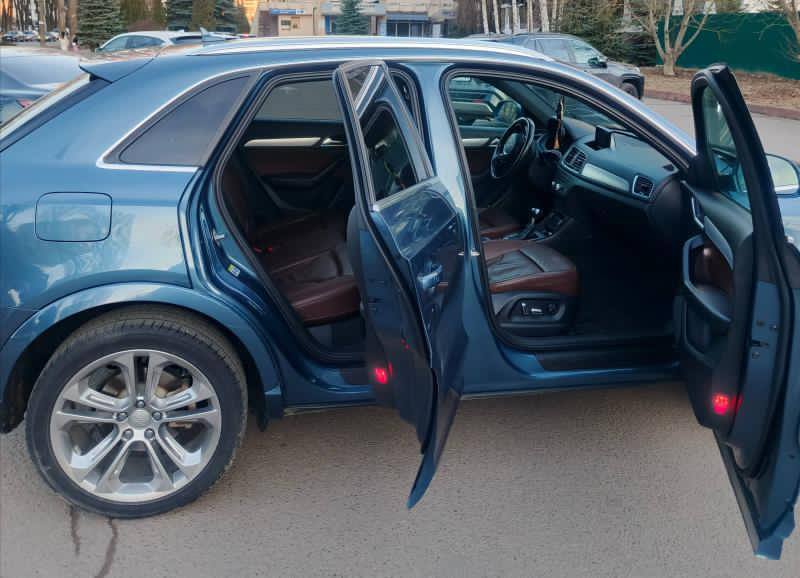 Audi Q3 - фото 6