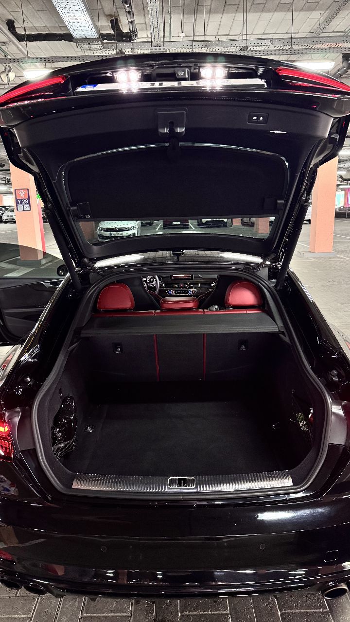 Audi S5 - фото 17