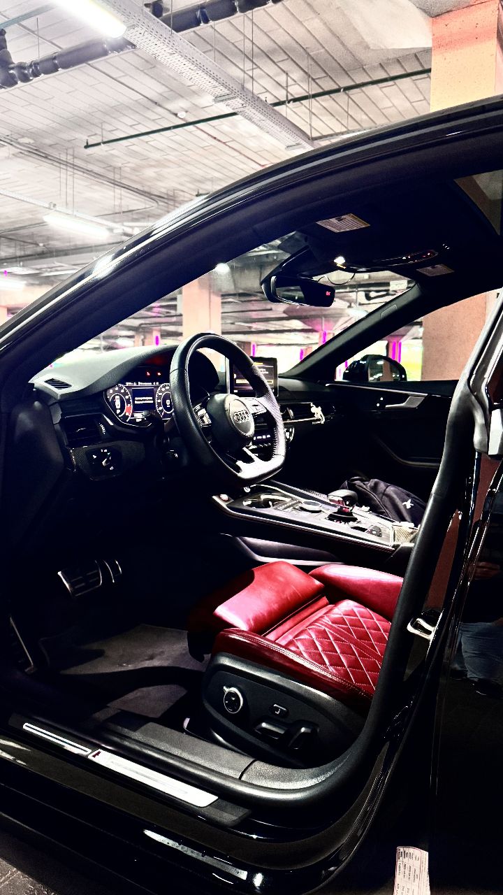 Audi S5 - фото 12