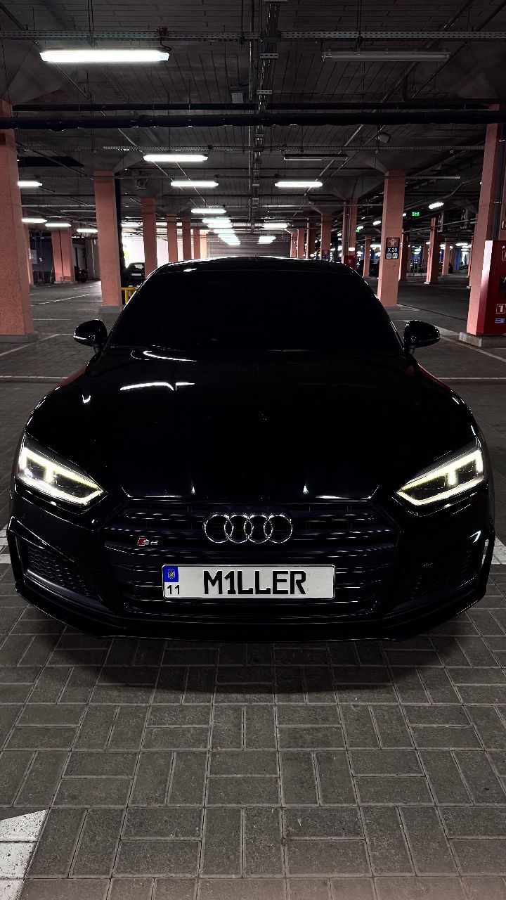 Audi S5 - фото 10