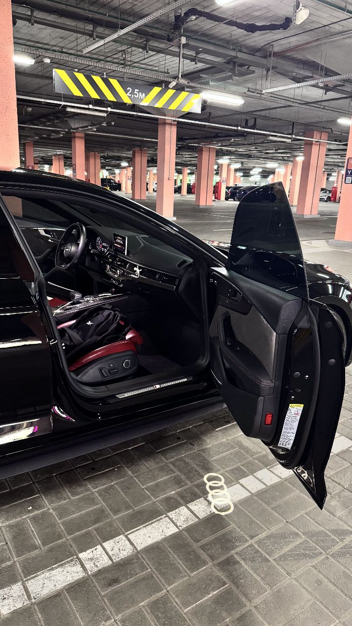 Audi S5 - фото 20