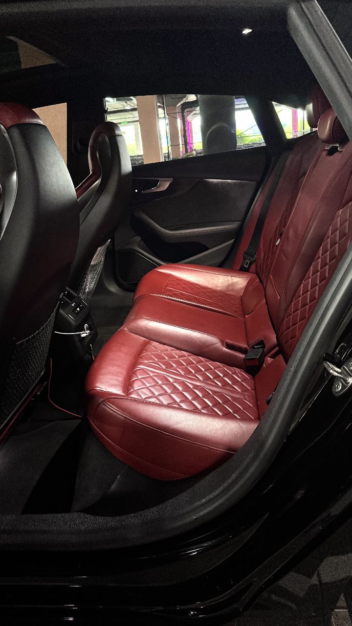 Audi S5 - фото 15