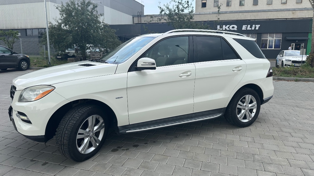 Mercedes-Benz M-Класс - фото 9