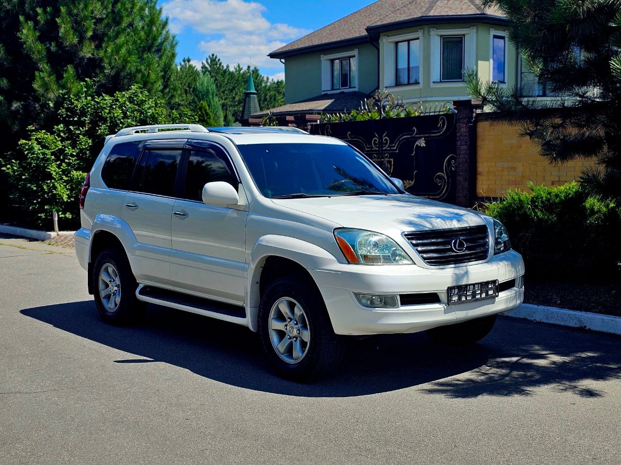 Lexus GX - фото 6