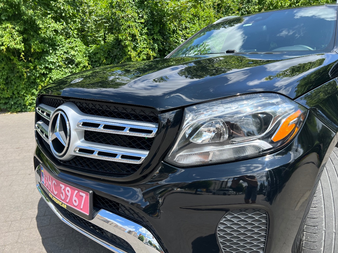 Mercedes-Benz GLS - фото 11