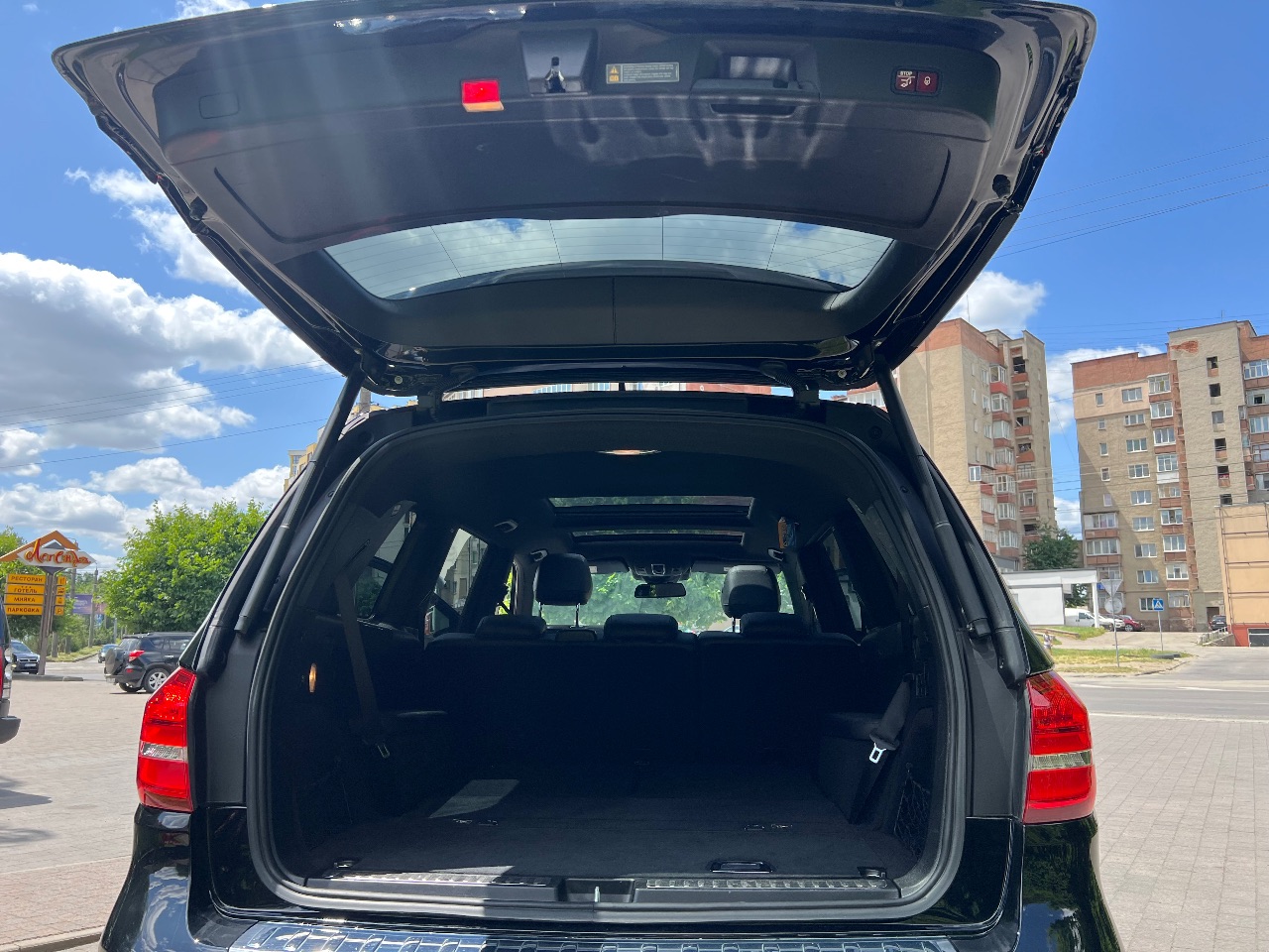 Mercedes-Benz GLS - фото 8