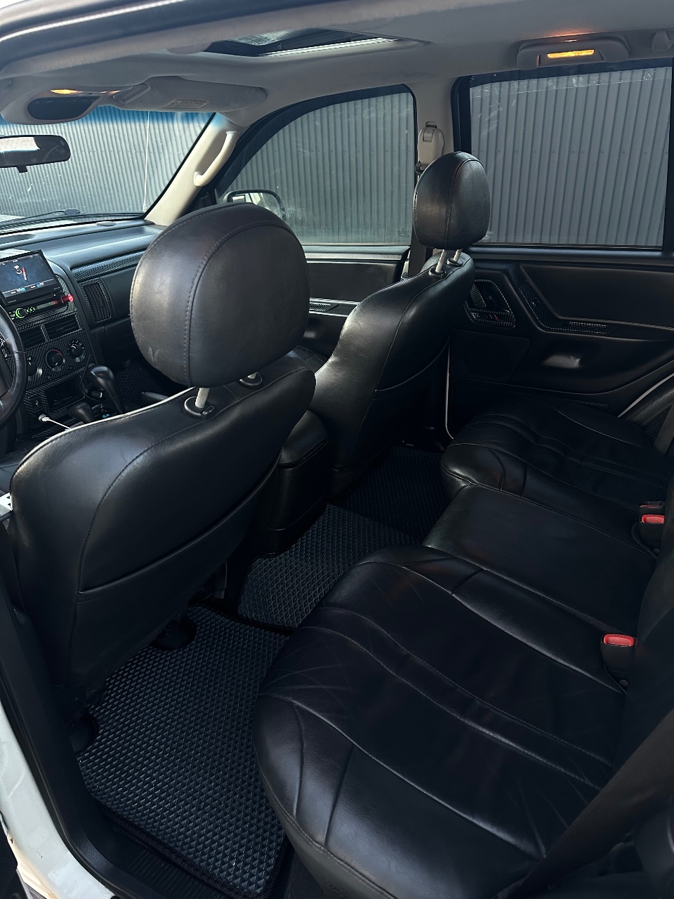 Jeep Grand Cherokee - фото 23