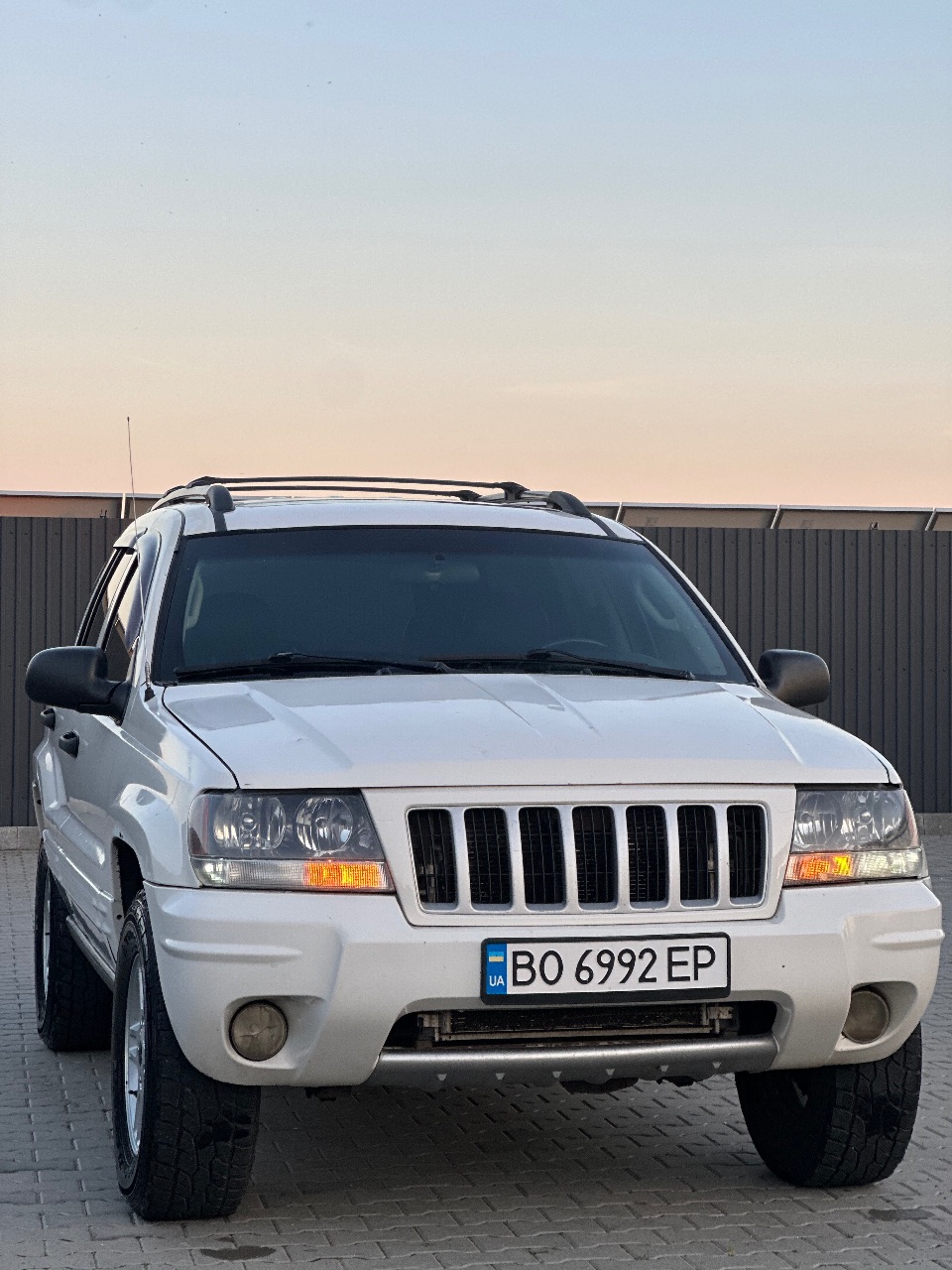 Jeep Grand Cherokee - фото 7