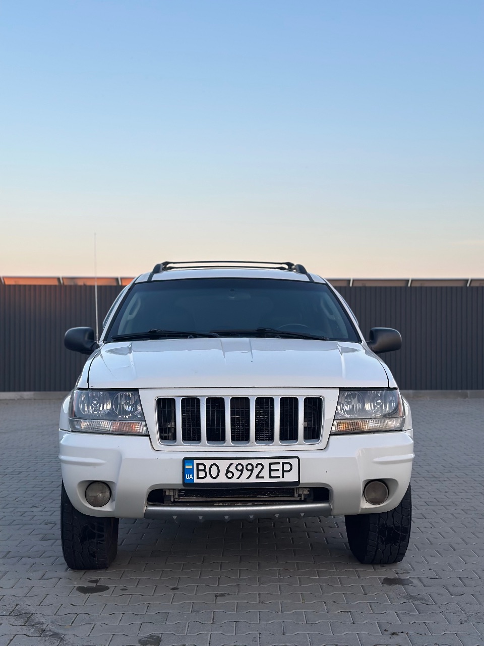 Jeep Grand Cherokee - фото 2