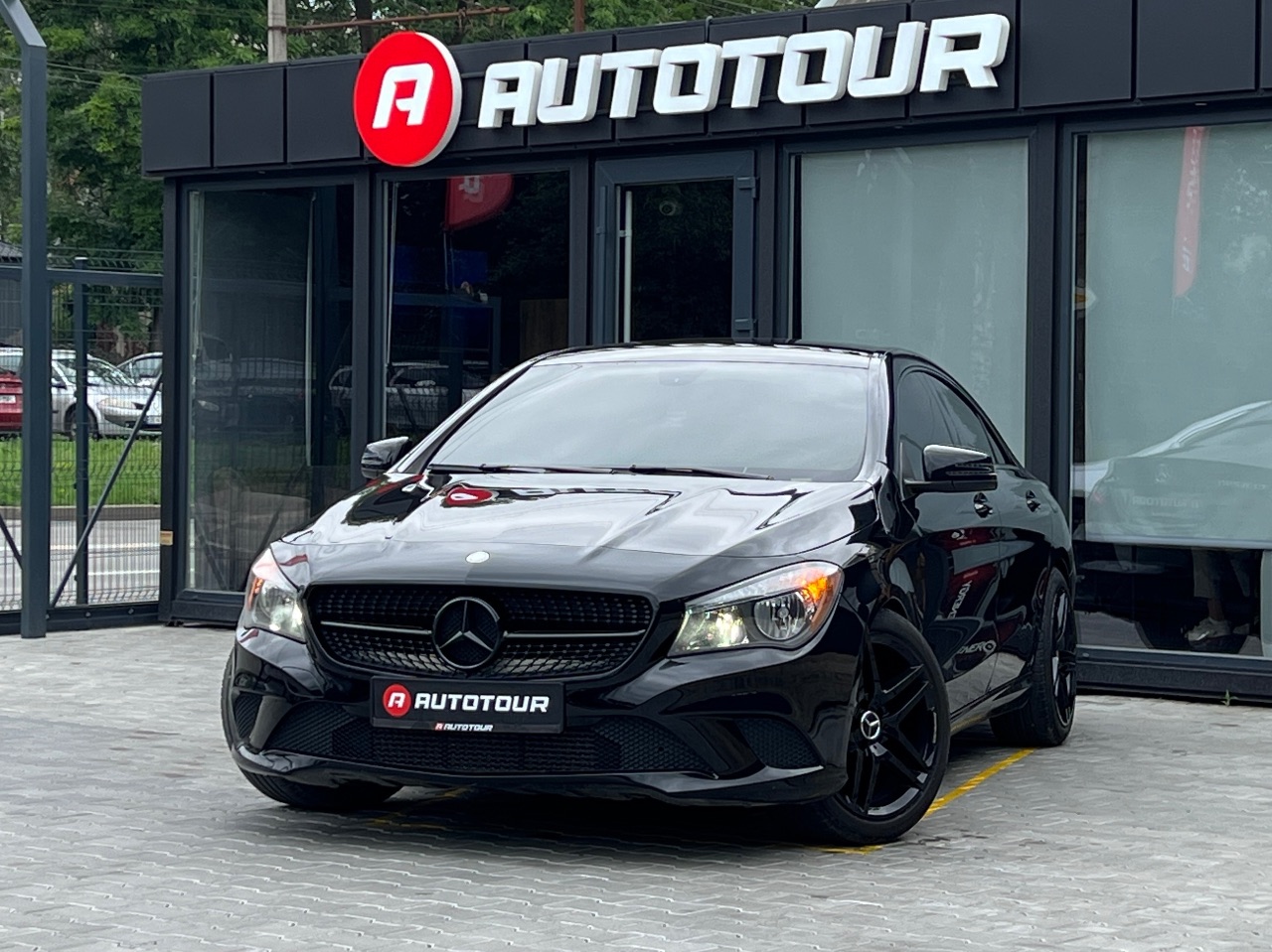 Mercedes-Benz CLA - фото 1