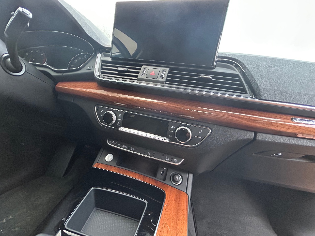 Audi Q5 - фото 21