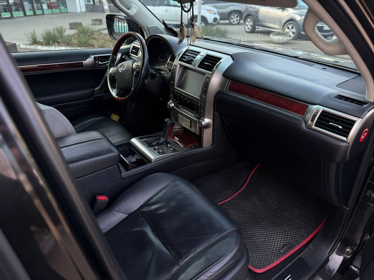 Lexus GX - фото 13