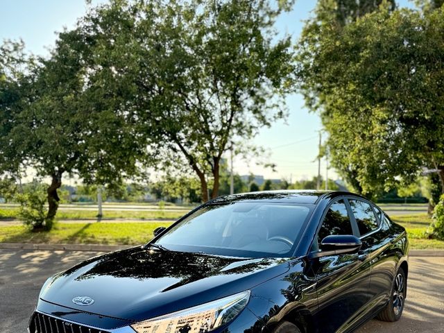 JAC J7 - фото 2