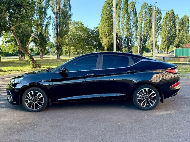 JAC J7 - фото 3