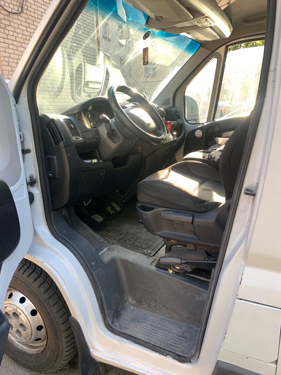 Citroen Jumpy - фото 6