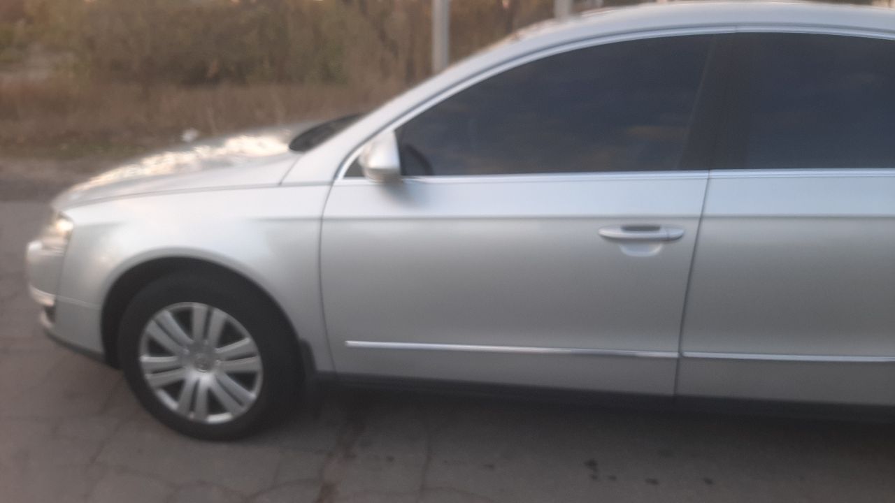 Volkswagen Passat - фото 13