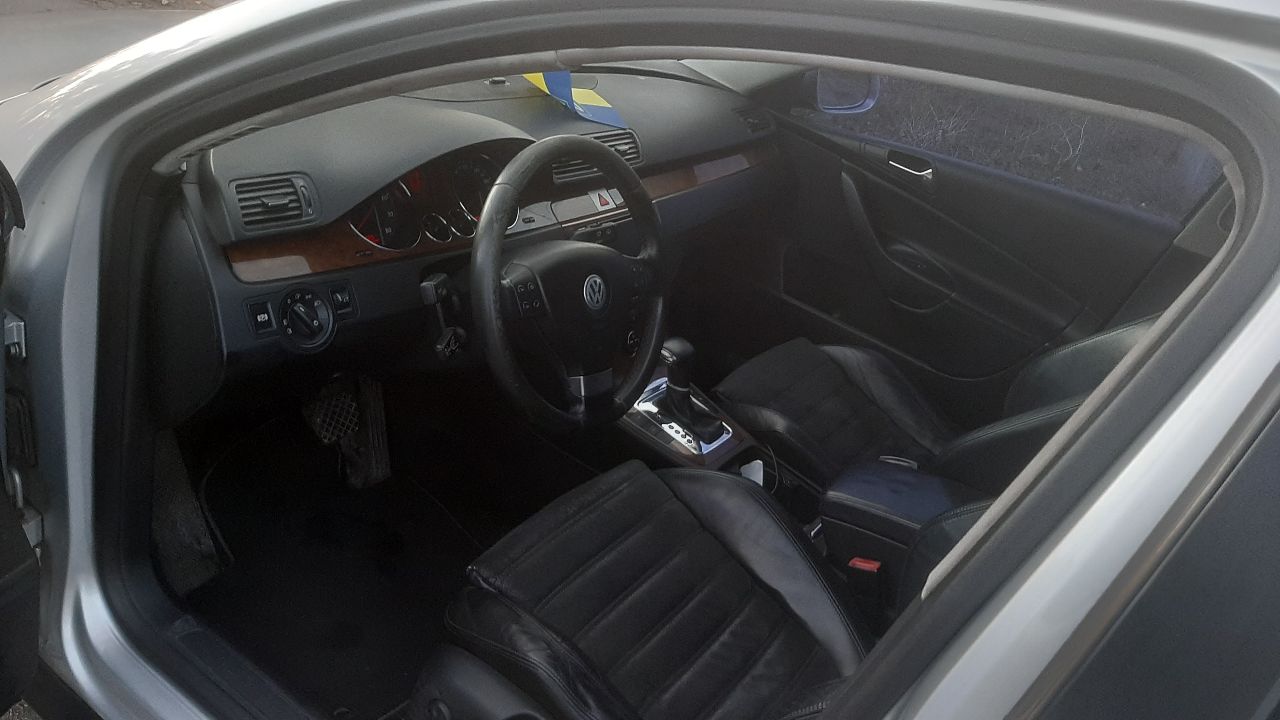 Volkswagen Passat - фото 4