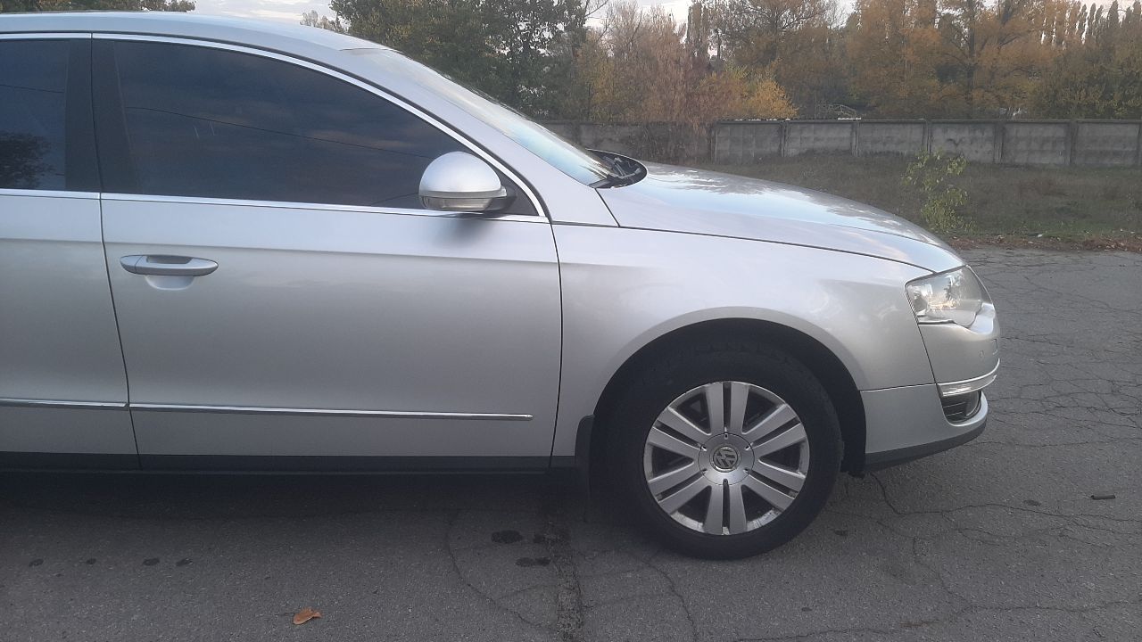 Volkswagen Passat - фото 6