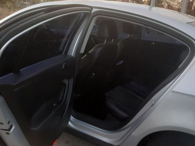 Volkswagen Passat - фото 3