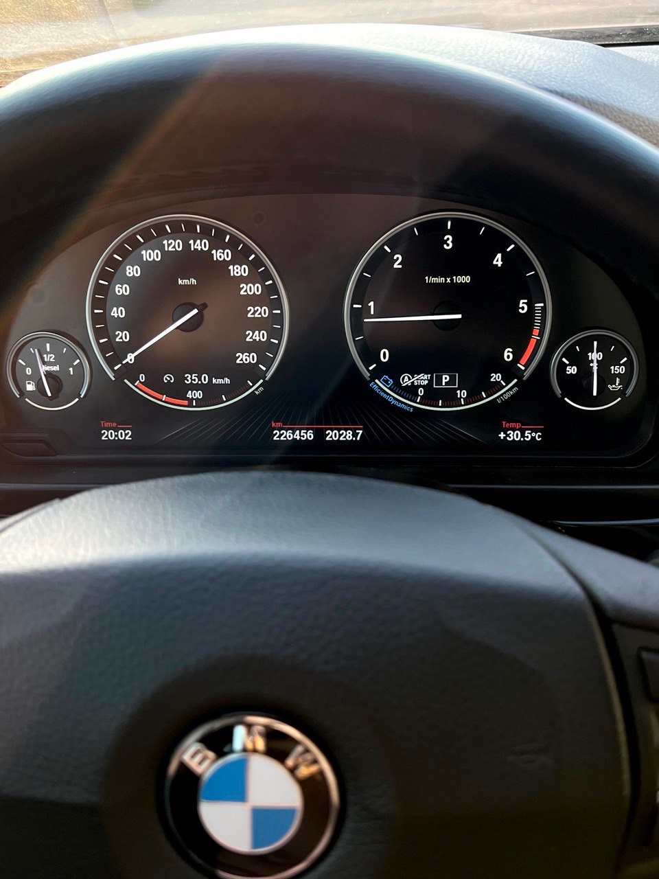 BMW 5 серії - фото 31