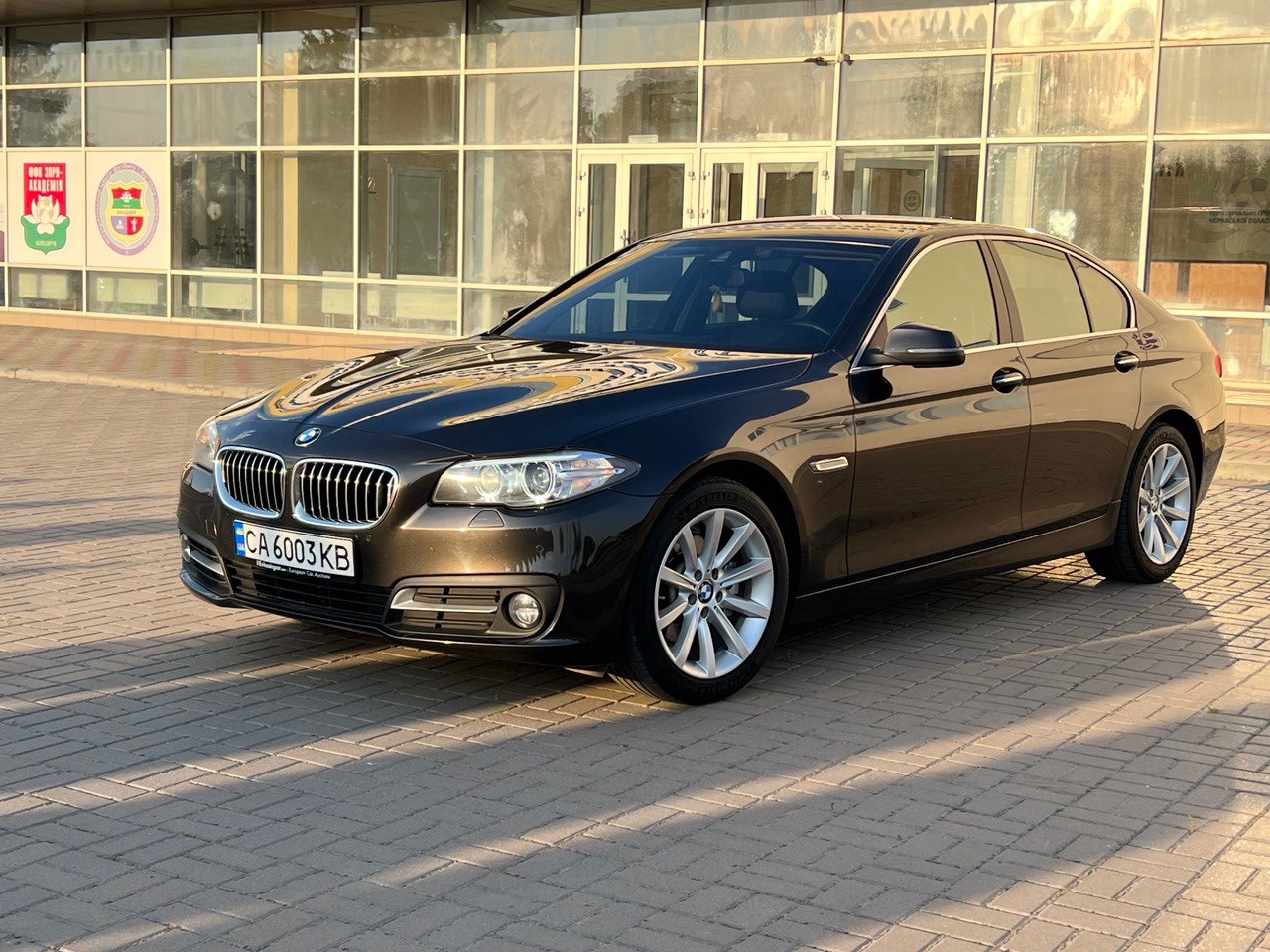 BMW 5 серії - фото 3