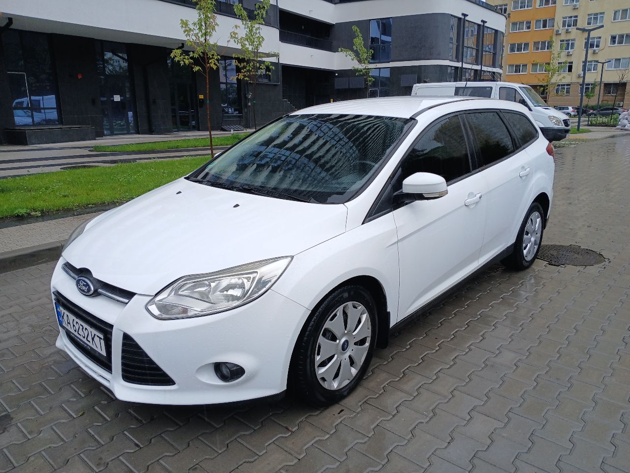 Ford Focus - фото 1