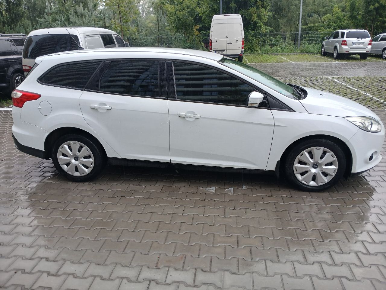 Ford Focus - фото 3