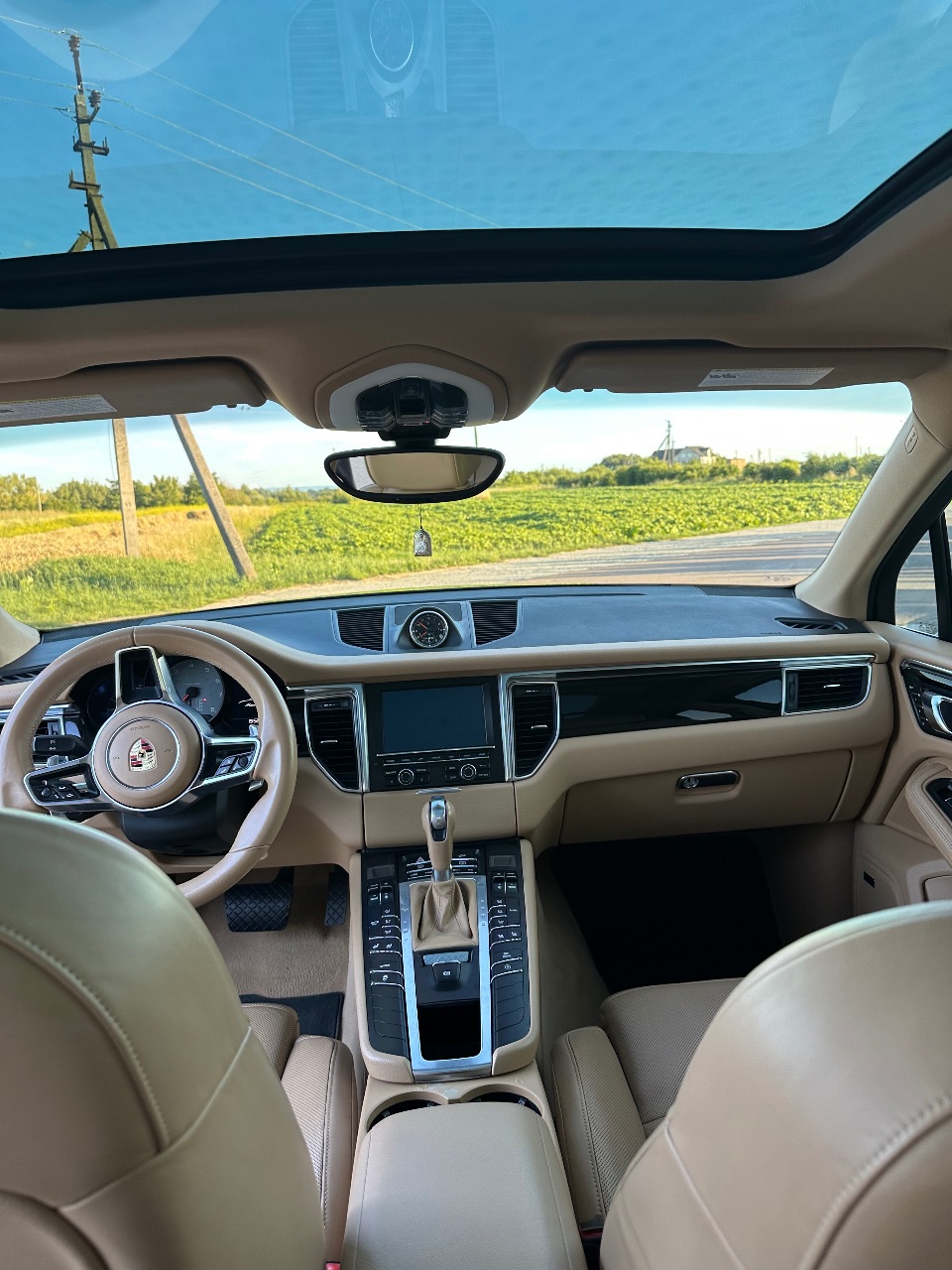 Porsche Macan - фото 17