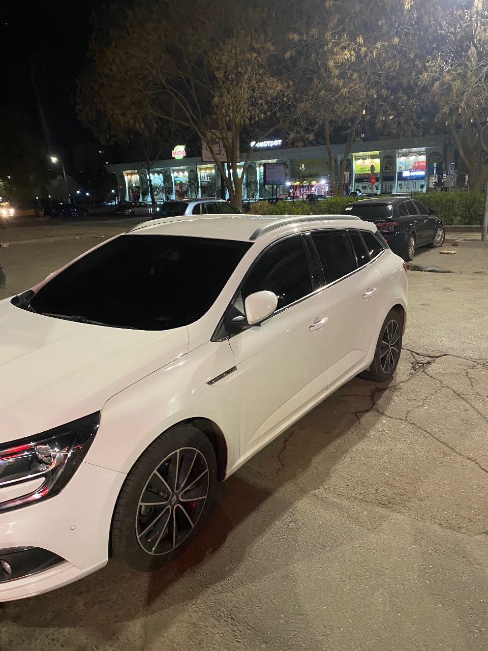 Renault Megane - фото 4