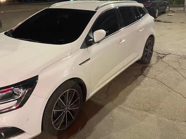 Renault Megane - фото 4