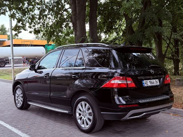 Mercedes-Benz M-Класс - фото 5