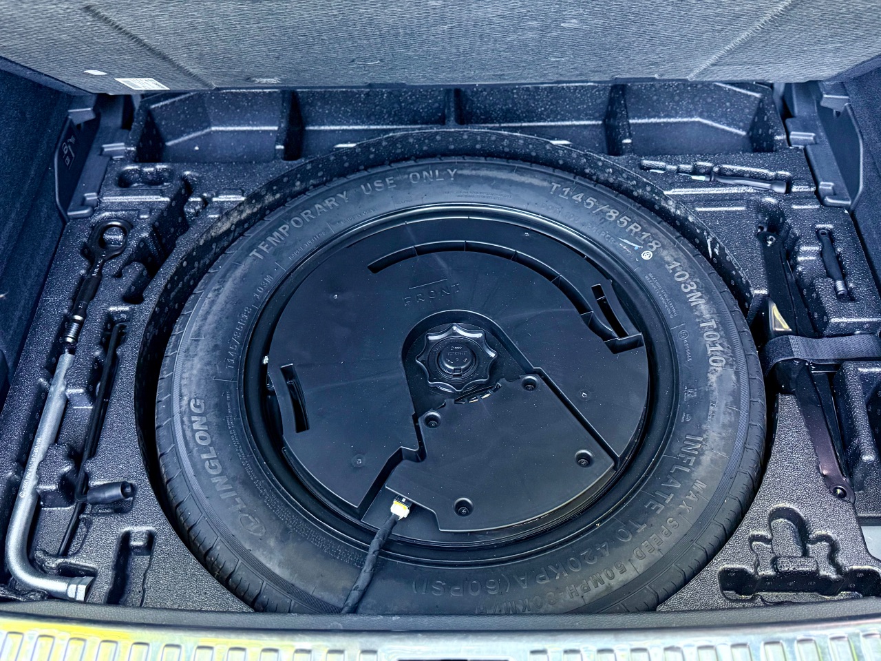 Audi Q3 - фото 30