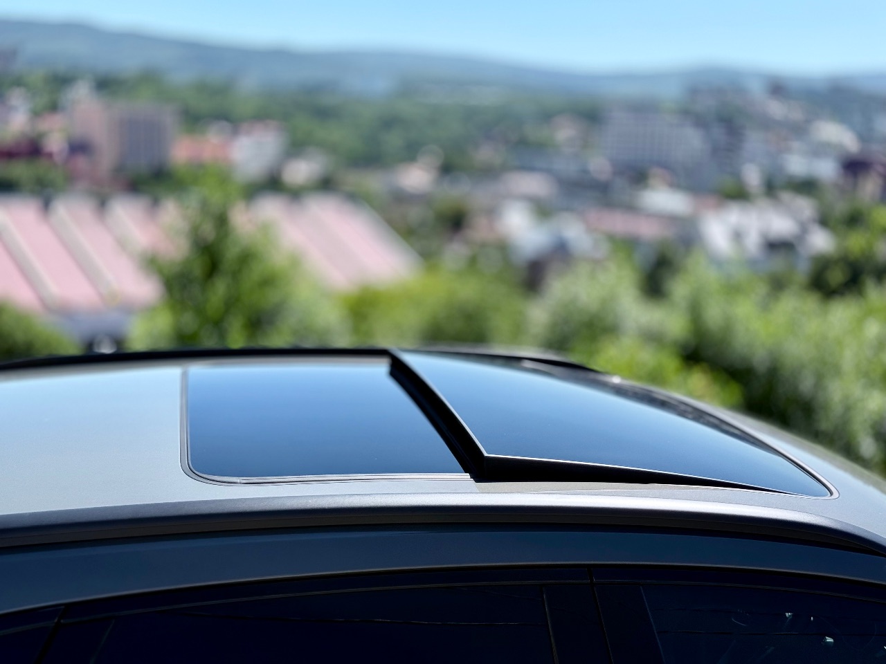 Audi Q3 - фото 13