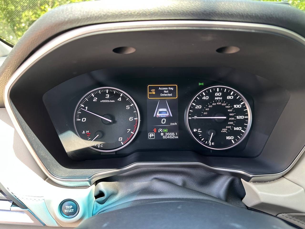 Subaru Legacy - фото 8