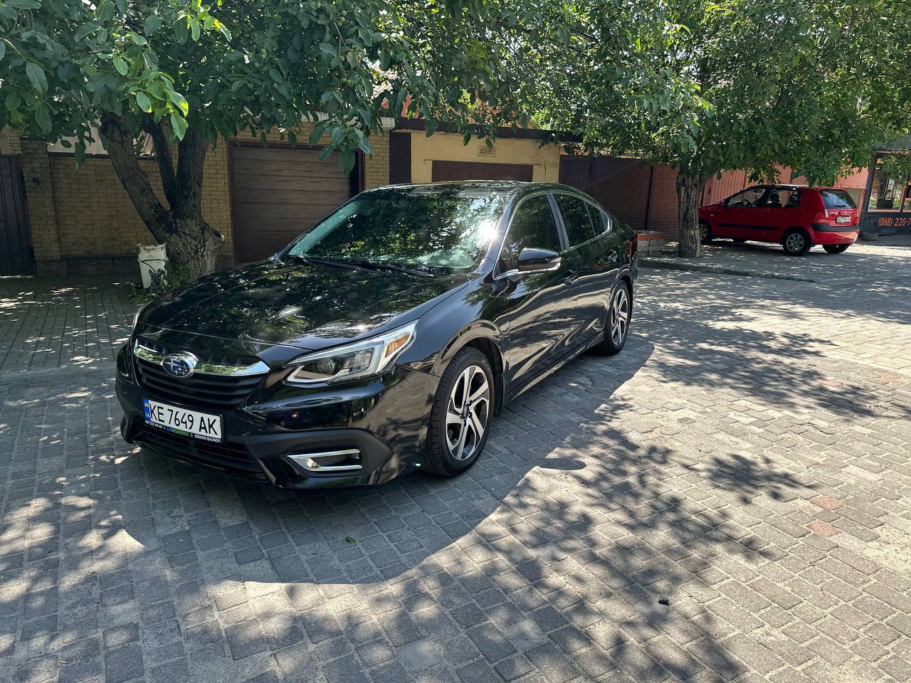 Subaru Legacy - фото 1