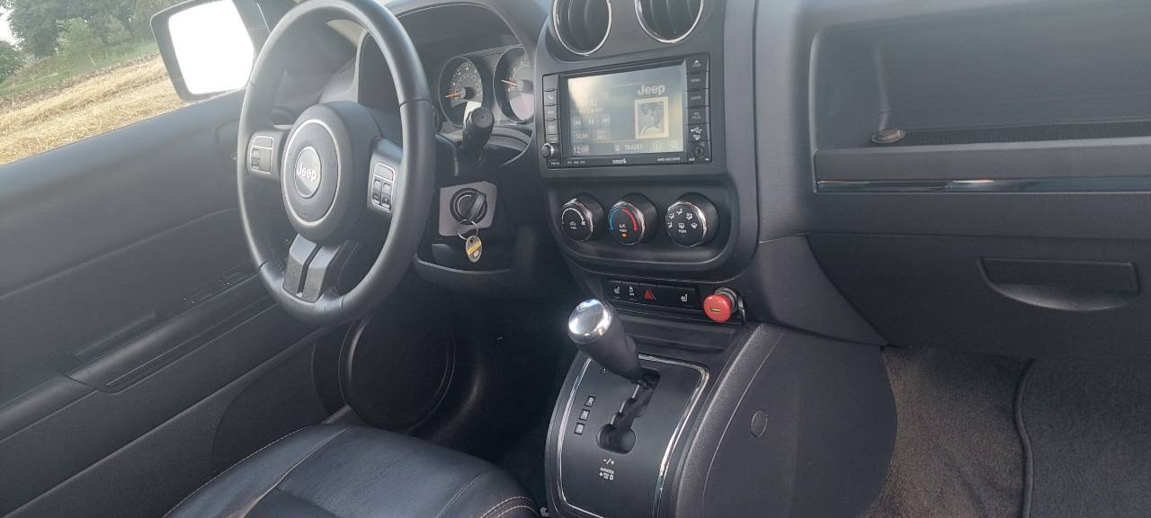 Jeep Liberty (Patriot) - фото 10