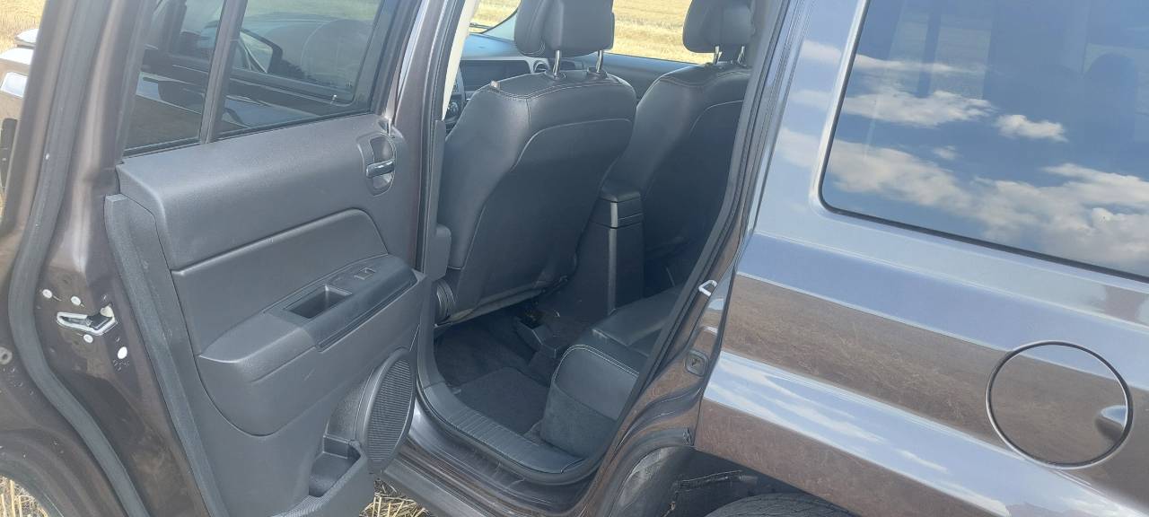 Jeep Liberty (Patriot) - фото 16