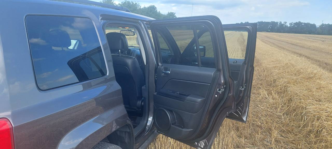 Jeep Liberty (Patriot) - фото 15