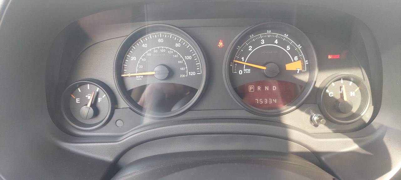 Jeep Liberty (Patriot) - фото 24